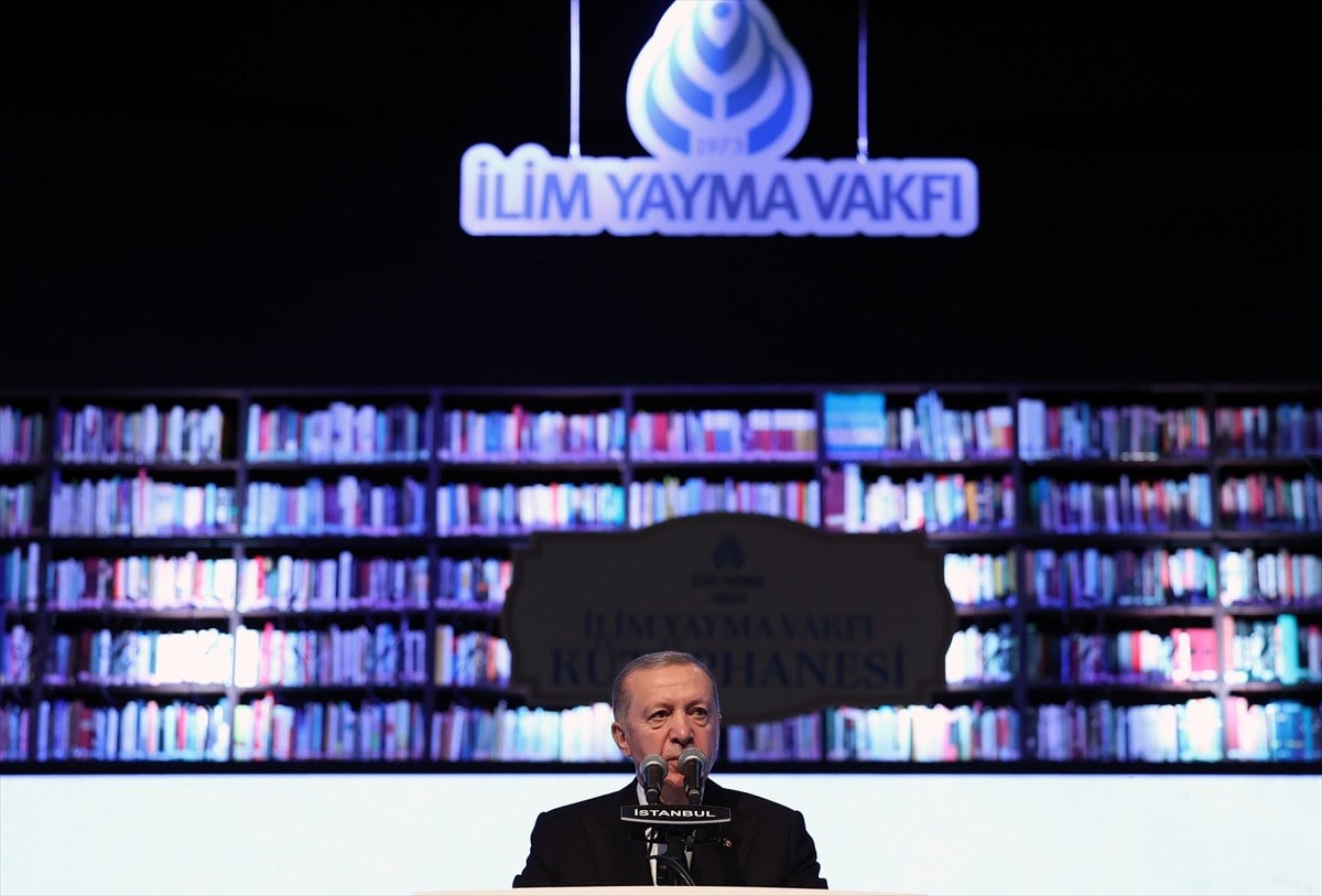 1710017092 899 Cumhurbaskani Erdogan Ilim Yayma Vakfi Genel Kuruluna katildi