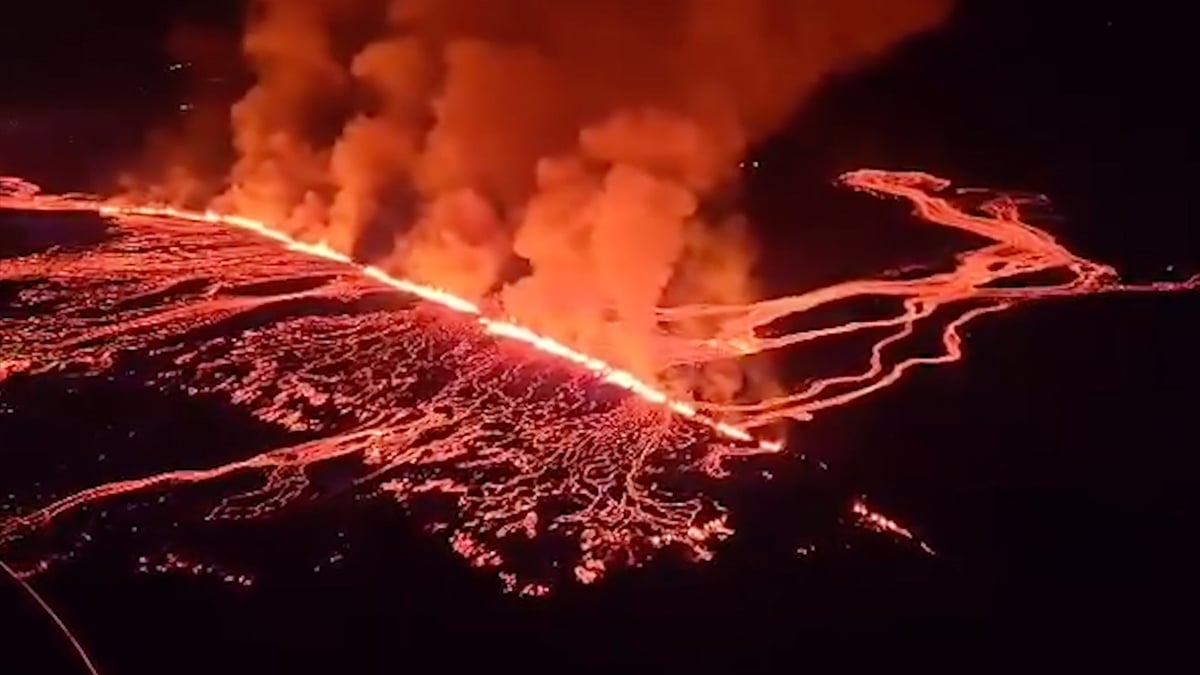 Izlanda039da yanardag patlamadi Lav akisi yavasladi