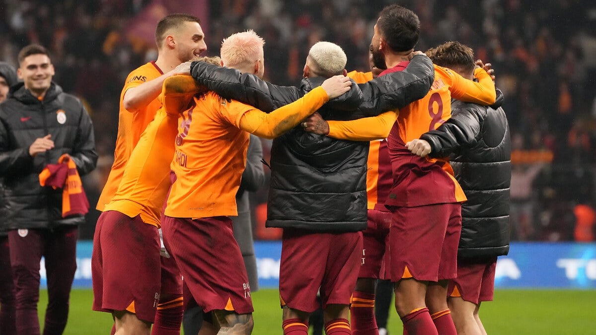 Kasimpasa Galatasaray macinin muhtemel 11leri