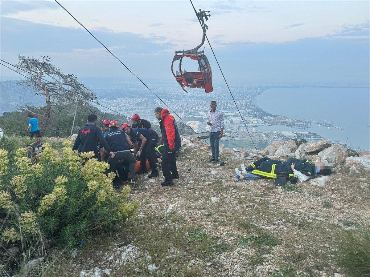 1712990510 346 Antalyadaki teleferik kazasi icin sorusturma baslatildi