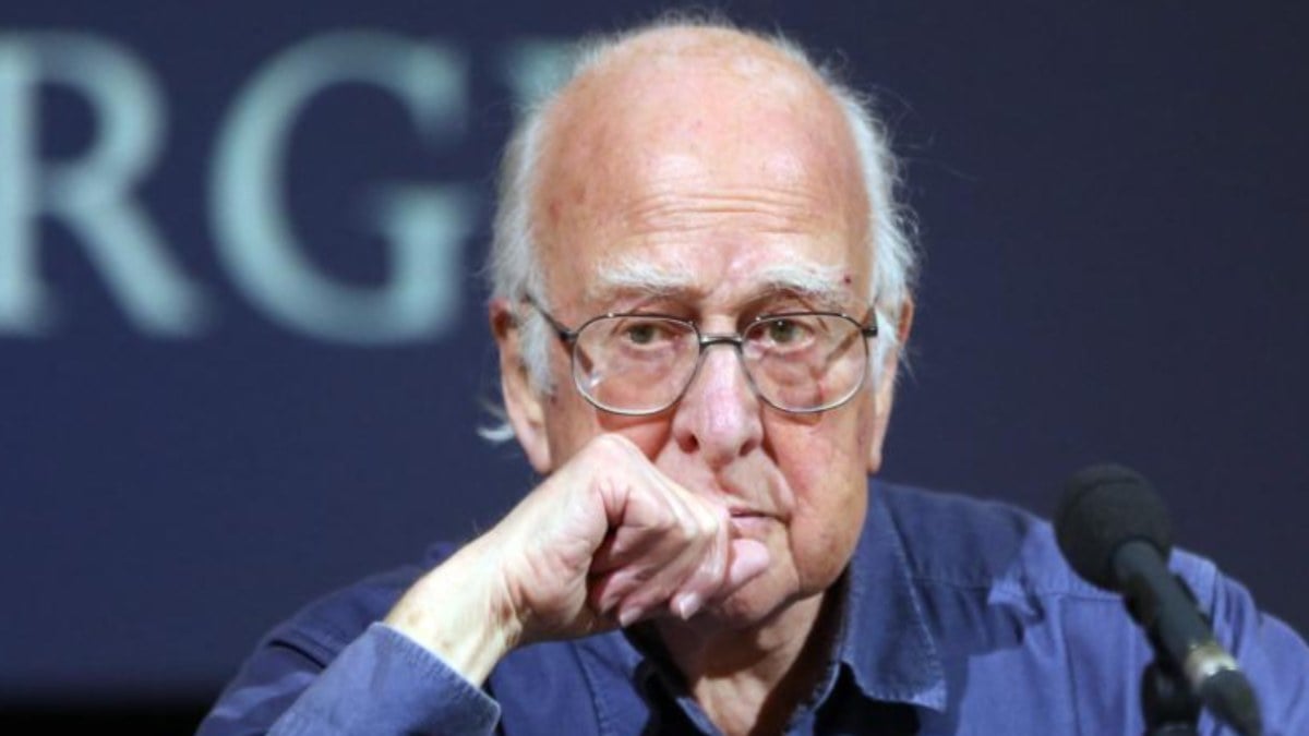 Peter Higgs hayatini kaybetti