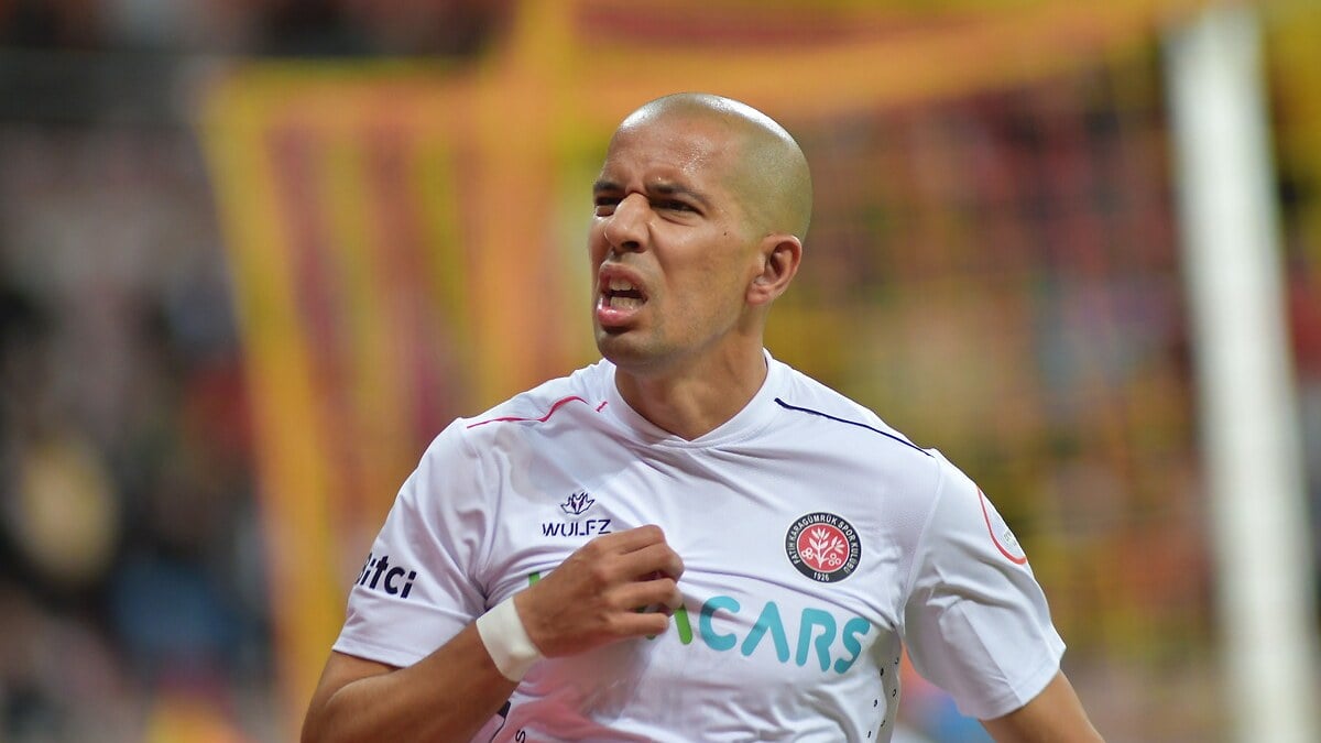 Sofiane Feghouli 5 mac ceza aldi